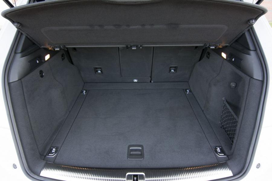Багажник Audi Q5 TDI Quattro (8R) 2013 года  (NA) (фото 19 из 33)